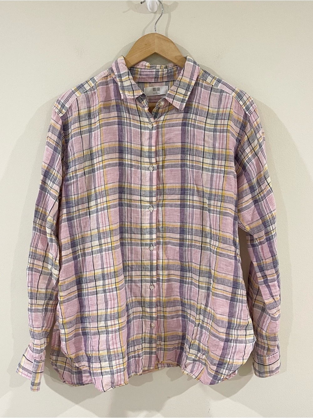 Uniqlo Linen Pink Plaid Button-Up Long Sleeve Shirt size L
